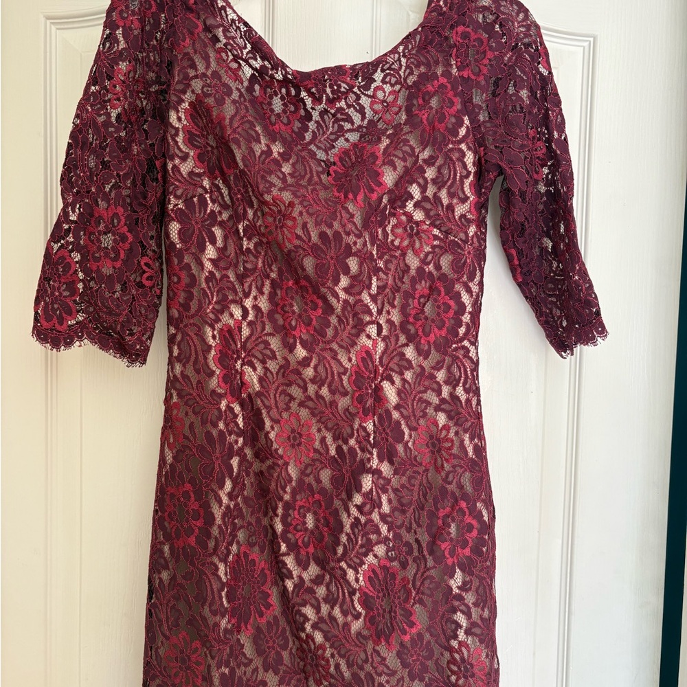 Elegant Lace Burgundy Dress